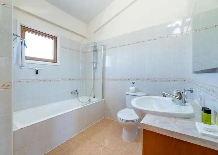 Stephanie Oasis ヴィラ アヤナパ