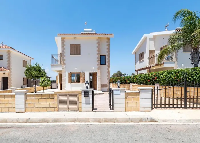 Stephanie Oasis Villa